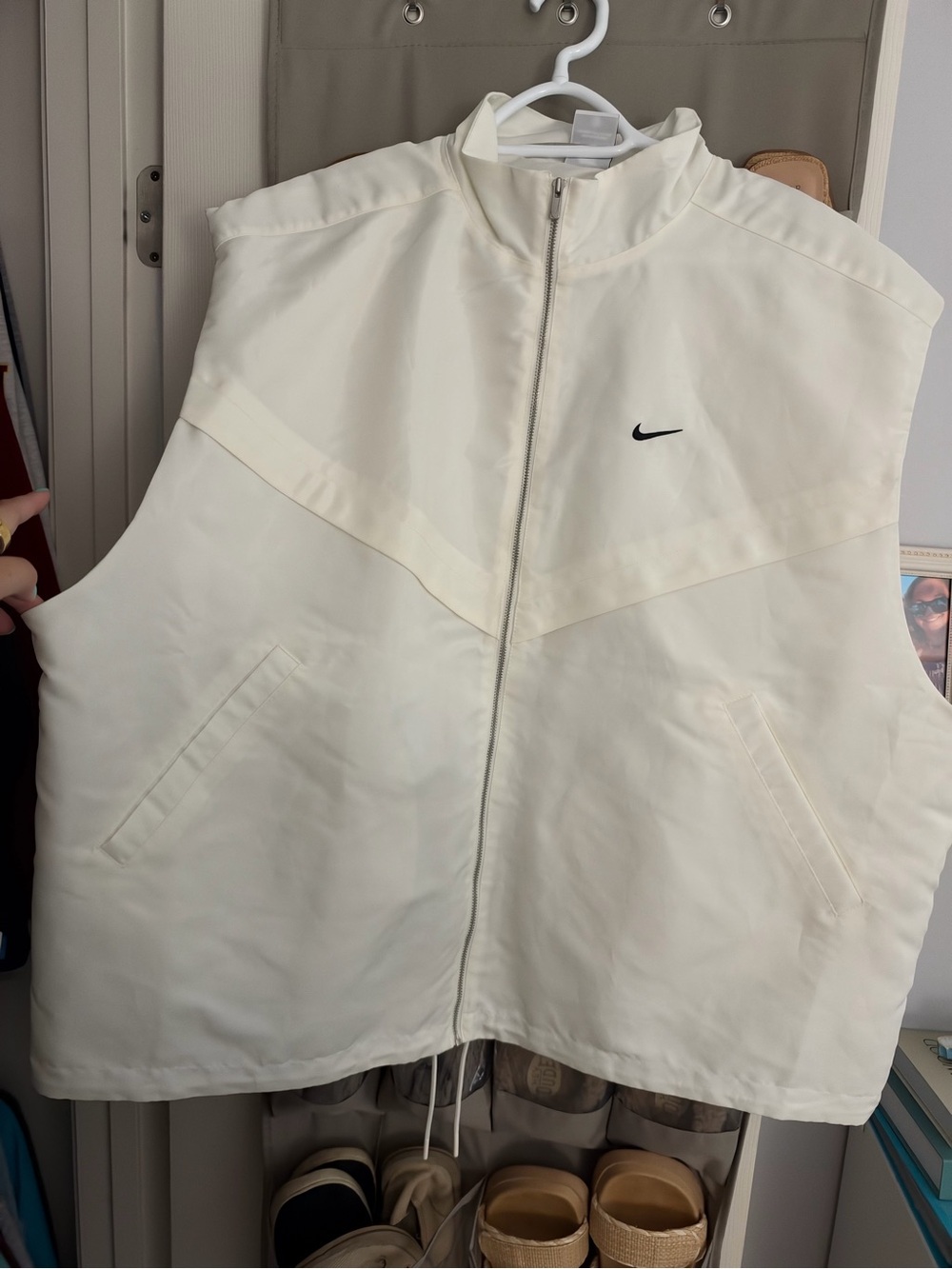 NWOT White Nike Vest